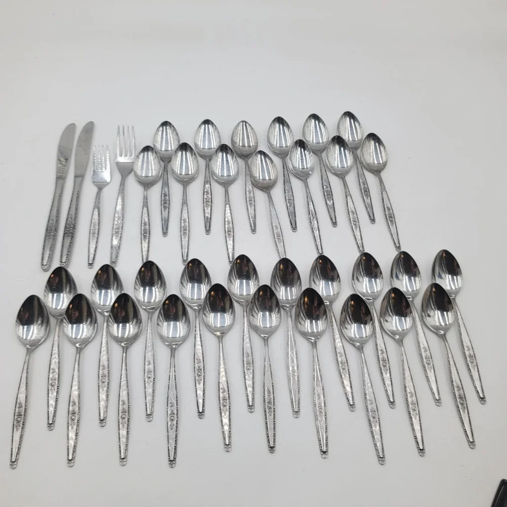 37pc SYF2 Japan Stainless Flatware Set Floral Rose Teaspoons Knives Forks